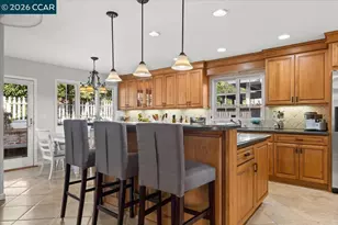 114 Combs Ln, Vallejo, CA 94590 - Photo 19