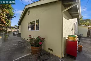 114 Combs Ln, Vallejo, CA 94590 - Photo 59
