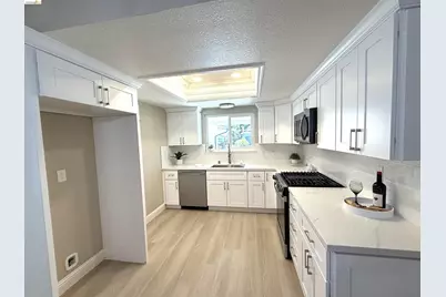 1124 Monterey Dr, Antioch, CA 94509 - Photo 7