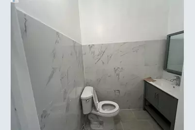 4712 International Blvd, Oakland, CA 94601 - Photo 5