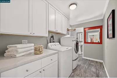 94 Devin Drive, Moraga, CA 94556 - Photo 27