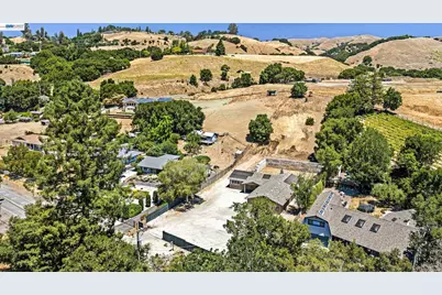 6344 Paloverde Rd, Castro Valley, CA 94552 - Photo 51