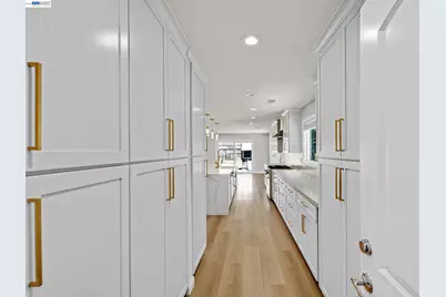 6344 Paloverde Rd, Castro Valley, CA 94552 - Photo 27