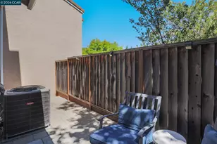 1002 Pinehurst Ct, Concord, CA 94521 - Photo 29