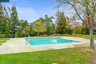 1002 Pinehurst Ct, Concord, CA 94521 - Photo 39
