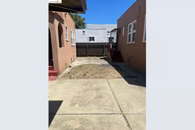 478 11th St, Pittsburg, CA 94565 - Photo 17