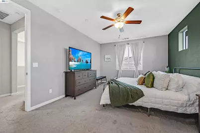 1589 Friendly, Manteca, CA 95337 - Photo 29