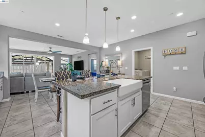 1589 Friendly, Manteca, CA 95337 - Photo 11