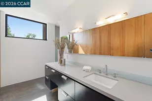 240 Tappan Ln, Orinda, CA 94563 - Photo 33