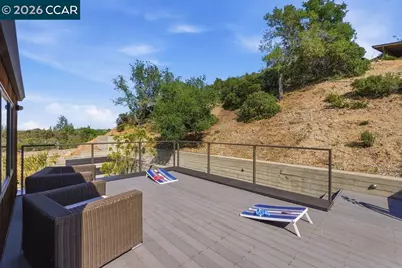 240 Tappan Ln, Orinda, CA 94563 - Photo 49