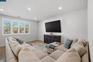 1655 Apricot Ct, Dixon, CA 95620 - Photo 13