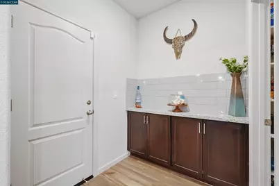 1655 Apricot Ct, Dixon, CA 95620 - Photo 27