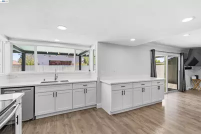 470 Edwards St, Winters, CA 95694 - Photo 13