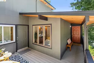 6645 Heather Ridge Way, Oakland, CA 94611 - Photo 11