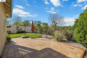 2110 Cadjew St, Redding, CA 96003 - Photo 57