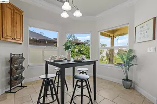 2110 Cadjew St, Redding, CA 96003 - Photo 15