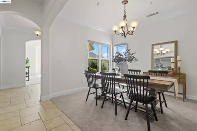 2110 Cadjew St, Redding, CA 96003 - Photo 13