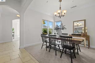 2110 Cadjew St, Redding, CA 96003 - Photo 13