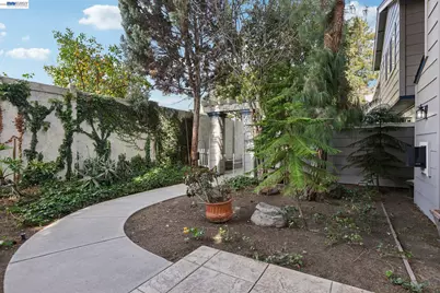 2159 Walsingham Ct #62, Tracy, CA 95376 - Photo 33