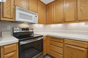 2159 Walsingham Ct, Tracy, CA 95376 - Photo 7