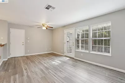 2159 Walsingham Ct #62, Tracy, CA 95376 - Photo 5