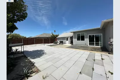 1220 Esser Ave, San Leandro, CA 94579 - Photo 31