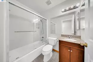 35918 Vivian Pl, Fremont, CA 94536 - Photo 25