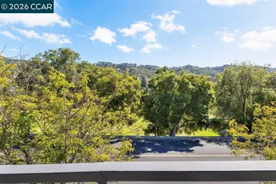 3674 Rossmoor Pkwy #5, Walnut Creek, CA 94595 - Photo 29