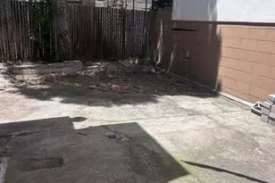 4035 Howe St, Oakland, CA 94611 - Photo 13