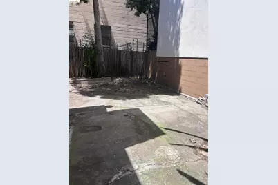 4035 Howe St, Oakland, CA 94611 - Photo 13