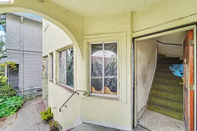4035 Howe St, Oakland, CA 94611 - Photo 9
