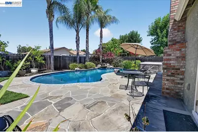 118 Diamond Dr, Livermore, CA 94550 - Photo 37