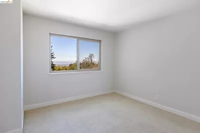 5025 Woodminster Ln #304, Oakland, CA 94602 - Photo 13