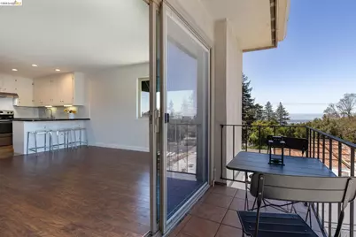 5025 Woodminster Ln #304, Oakland, CA 94602 - Photo 5