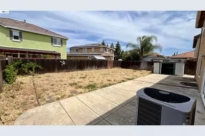 2249 Chamberlain St, Stockton, CA 95212 - Photo 37