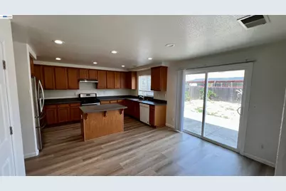 2249 Chamberlain St, Stockton, CA 95212 - Photo 9
