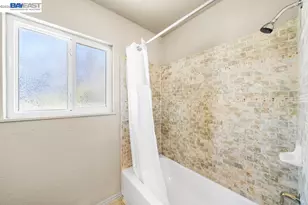 10818 Whitmore Ave, Hughson, CA 95326 - Photo 11