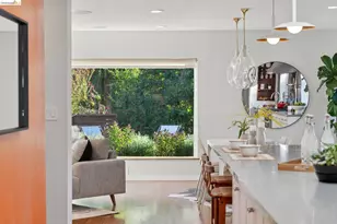 6941 Ridgewood Dr, Oakland, CA 94611 - Photo 19