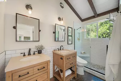 6600 Heather Ridge Way, Oakland, CA 94611 - Photo 45