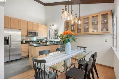 6600 Heather Ridge Way, Oakland, CA 94611 - Photo 21