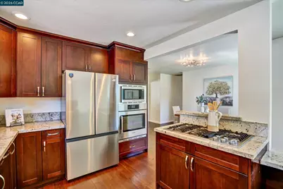 1607 Lynwood Dr, Concord, CA 94521 - Photo 3
