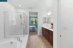 306 Crimson Cir, Vacaville, CA 95687 - Photo 15