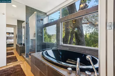 34 Underhill Rd, Orinda, CA 94563 - Photo 25