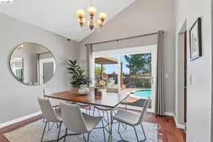 2137 Pheasant Dr, Hercules, CA 94547 - Photo 17