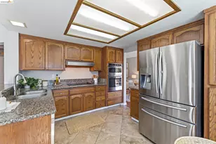 2137 Pheasant Dr, Hercules, CA 94547 - Photo 33