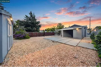 2075 83rd Ave, Oakland, CA 94621 - Photo 35