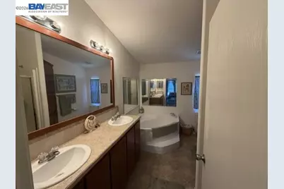 29231 Whalebone Way, Hayward, CA 94544 - Photo 21