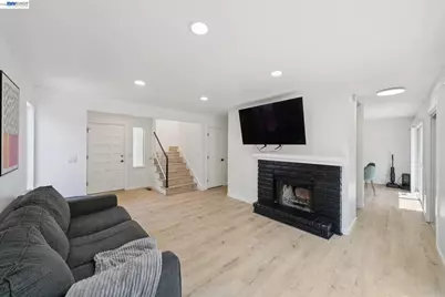 1200 Shaddick Dr, Antioch, CA 94509 - Photo 9