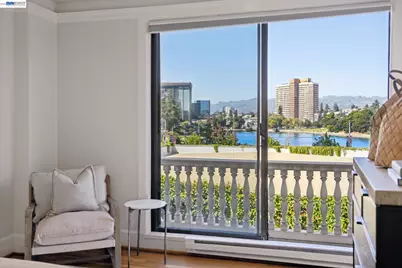 200 Lakeside Dr #202, Oakland, CA 94612 - Photo 29