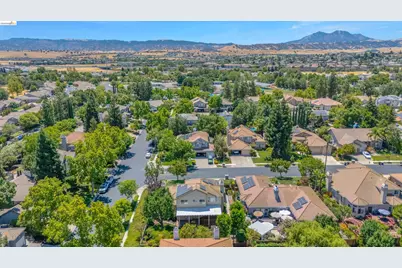 805 Devonshire Loop, Brentwood, CA 94513 - Photo 45